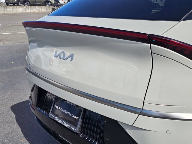 Certified 2024 Kia EV6 Wind w/ Wind Technology Package AWD/4WD image 18