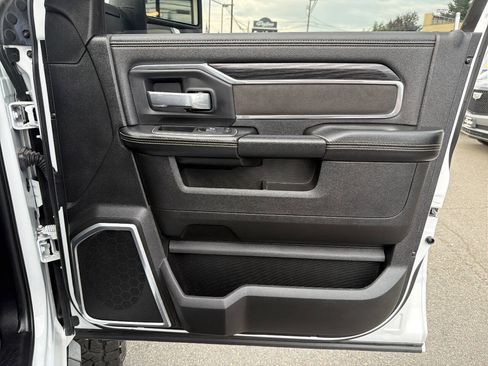 Used 2024 RAM 2500 Laramie w/ Sport Appearance Package AWD/4WD image 22