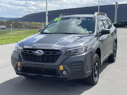Used 2022 Subaru Outback Wilderness w/ Wilderness Package AWD/4WD image 9