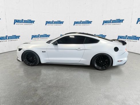Used 2016 Ford Mustang GT Premium w/ Equipment Group 401A RWD image 7