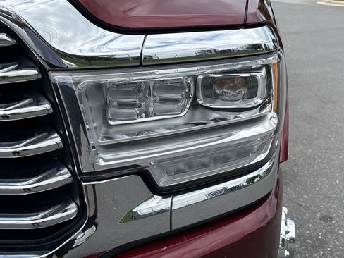 Used 2024 RAM 3500 Limited AWD/4WD image 11