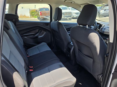 Used 2018 Ford Escape S FWD image 22