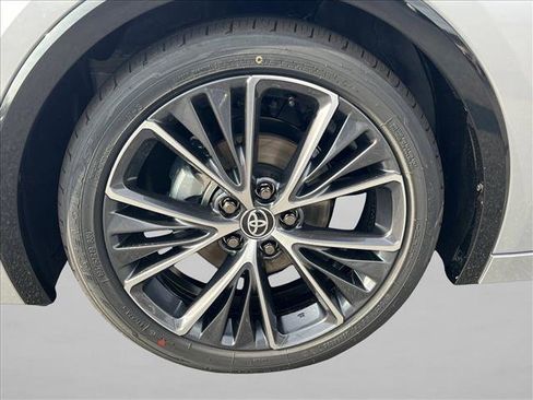 New 2026 Toyota Prius XLE image 11