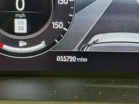 Used 2019 Land Rover Range Rover Sport HSE AWD/4WD image 12