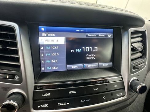 Used 2018 Hyundai Tucson SEL Plus image 4