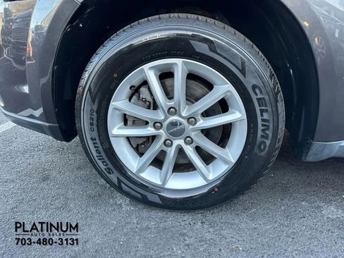 Used 2017 Dodge Journey SXT w/ Comfort/Convenience Group image 18