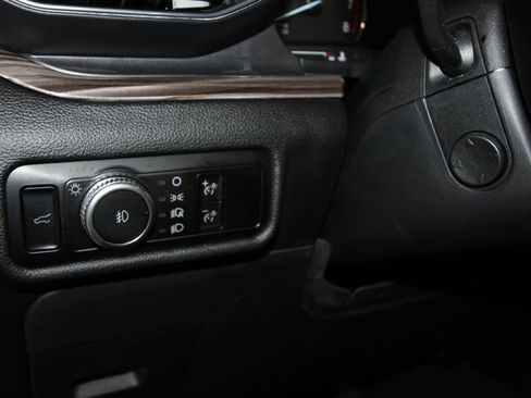 Used 2023 Ford Explorer Limited w/ Limited Technology Package image 11