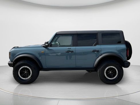 Used 2022 Ford Bronco Badlands w/ Sasquatch Package AWD/4WD image 8