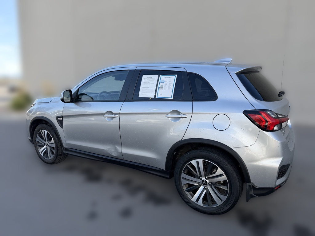 Used 2024 Mitsubishi Outlander Sport ES AWD/4WD image 3