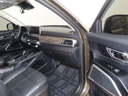 Used 2020 Kia Telluride EX FWD image 42