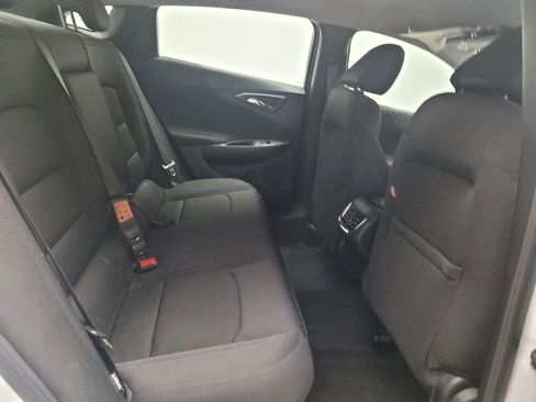 Used 2023 Chevrolet Malibu LT FWD image 19