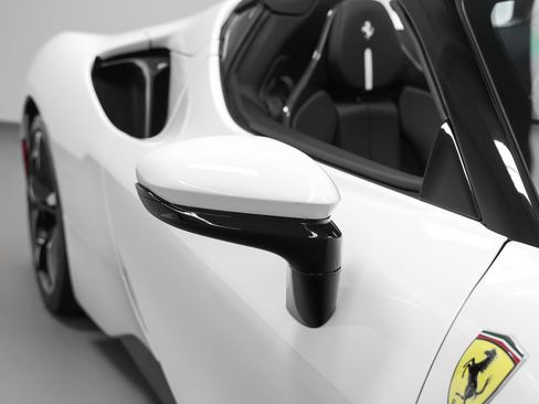 Certified 2024 Ferrari SF90 Spider AWD/4WD image 9