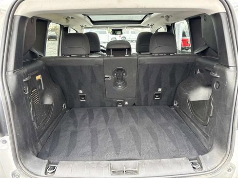 Used 2020 Jeep Renegade Trailhawk w/ UConnect 8.4 Nav Group image 21