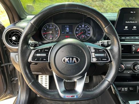 Used 2021 Kia Forte GT-Line image 12