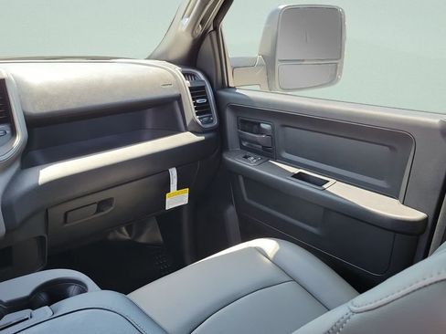 New 2026 RAM 2500 Tradesman AWD/4WD image 13