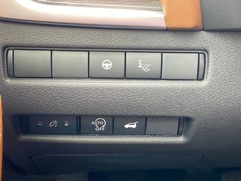 New 2026 Nissan Rogue Platinum w/ Platinum Premium Package image 15