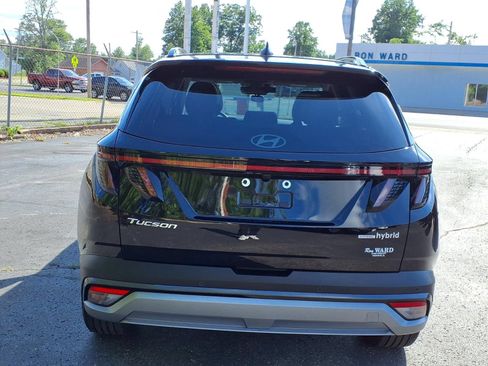 Used 2026 Hyundai Tucson Limited AWD/4WD image 21
