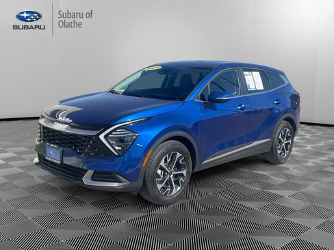 Used 2025 Kia Sportage EX image 12