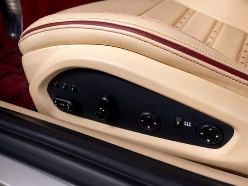 Used 2016 Ferrari F12 Berlinetta image 25