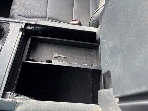 Used 2021 Ford F150 Lariat w/ Equipment Group 502A High image 45