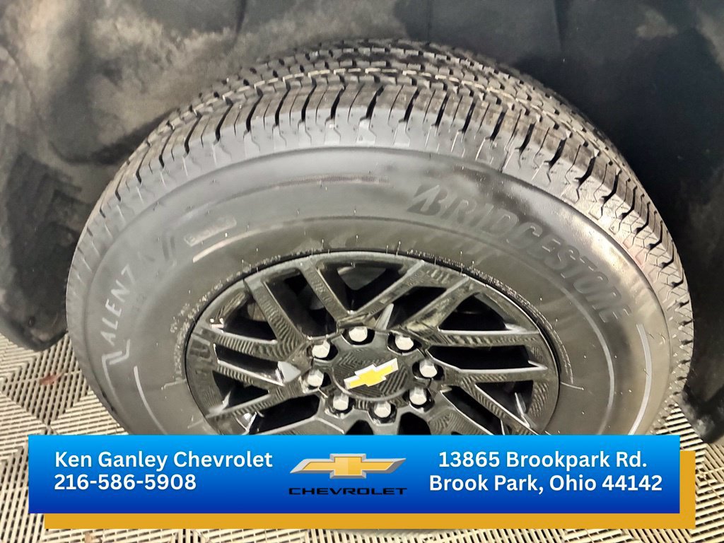 Certified 2024 Chevrolet Silverado EV W/T AWD/4WD image 26