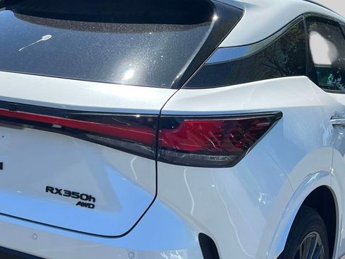 New 2026 Lexus RX 350h AWD/4WD image 9