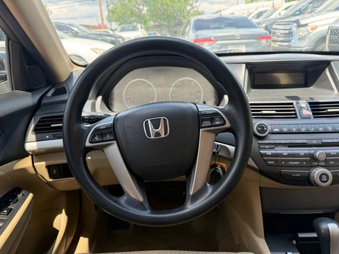 Used 2011 Honda Accord LX image 12