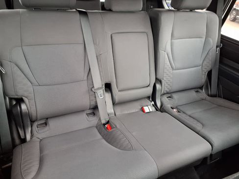 Certified 2025 Toyota Sequoia SR5 AWD/4WD image 21