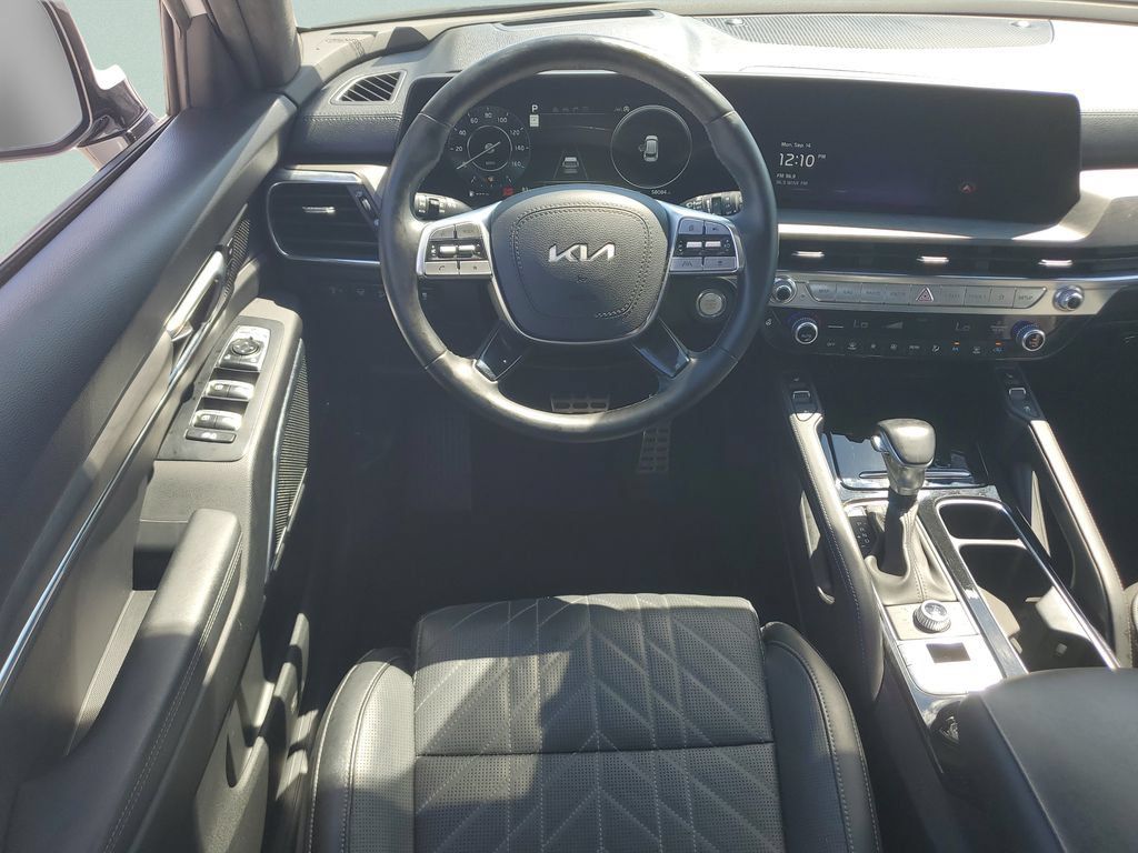 Used 2023 Kia Telluride SX Prestige X-Pro AWD/4WD image 12