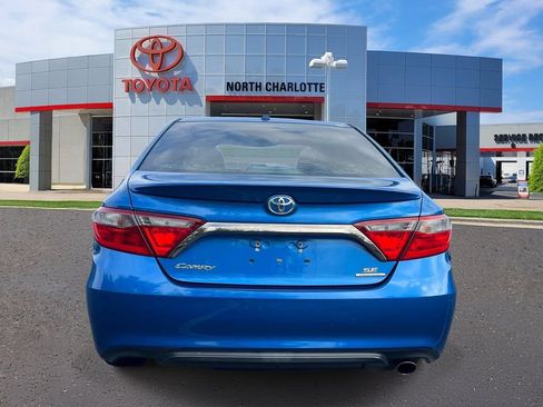 Used 2016 Toyota Camry SE FWD image 6