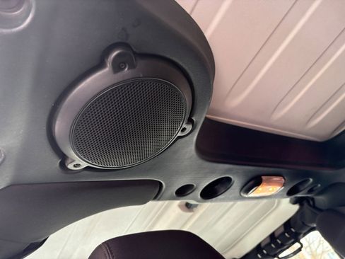 Used 2013 Jeep Wrangler Unlimited Sport image 15