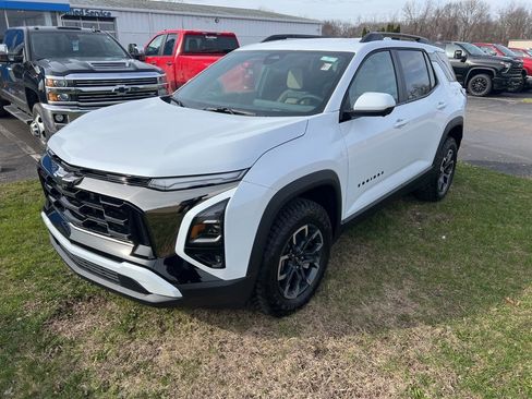 New 2026 Chevrolet Equinox ACTIV image 2