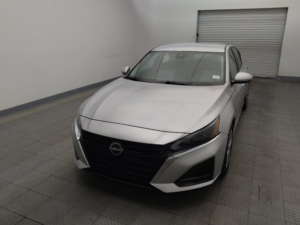 Used 2023 Nissan Altima 2.5 S FWD image 15