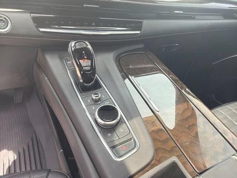 Certified 2024 Cadillac Escalade ESV Sport Platinum w/ LPO, ONYX Package AWD/4WD image 15