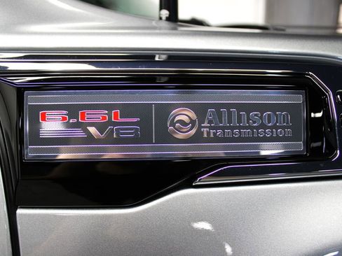 Used 2025 GMC Sierra 2500 Denali image 42