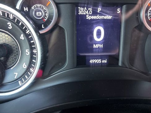 Used 2019 RAM 1500 Big Horn AWD/4WD image 16