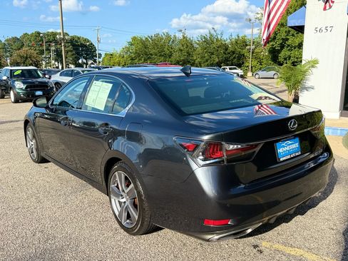 Used 2018 Lexus GS 350 AWD w/ Premium Package image 16