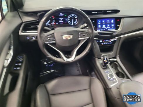 Used 2023 Cadillac XT6 Luxury image 13