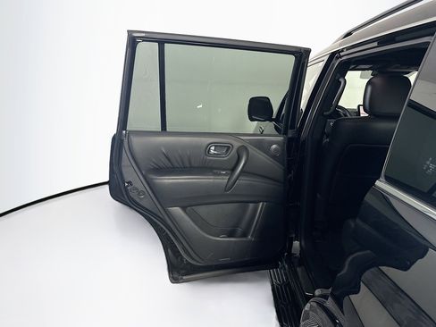 Used 2023 Nissan Armada SL w/ Midnight Edition Package RWD image 28