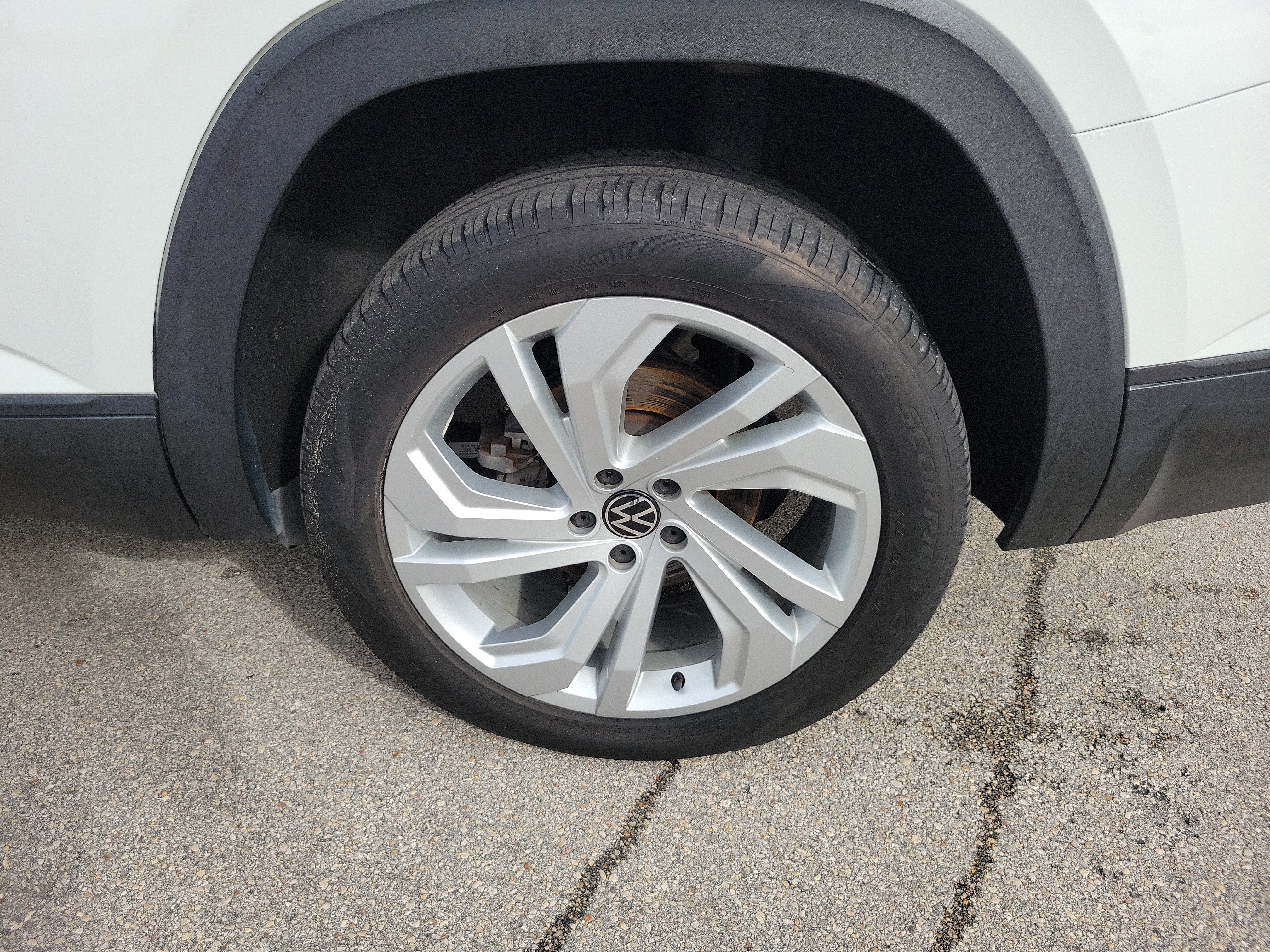 Used 2022 Volkswagen Atlas SE FWD image 27
