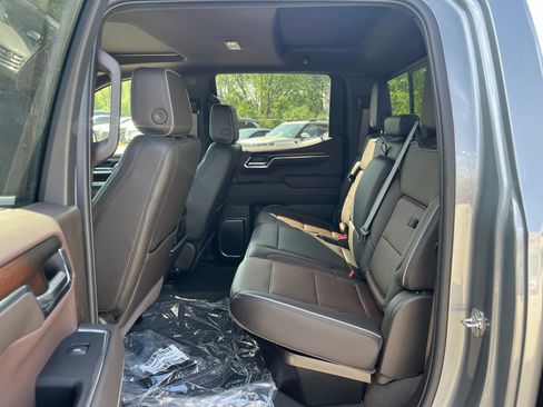 Used 2026 GMC Sierra 1500 Denali image 18