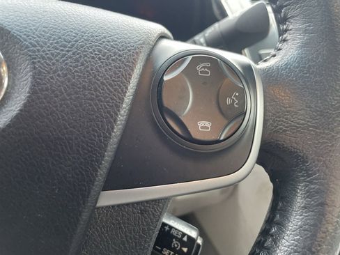 Used 2012 Toyota Camry XLE image 15