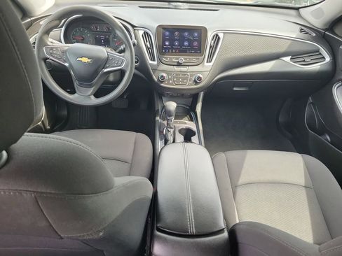 Used 2023 Chevrolet Malibu LT FWD image 12
