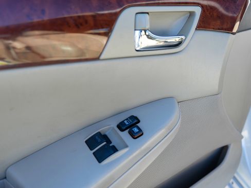 Used 2006 Toyota Solara SE image 14