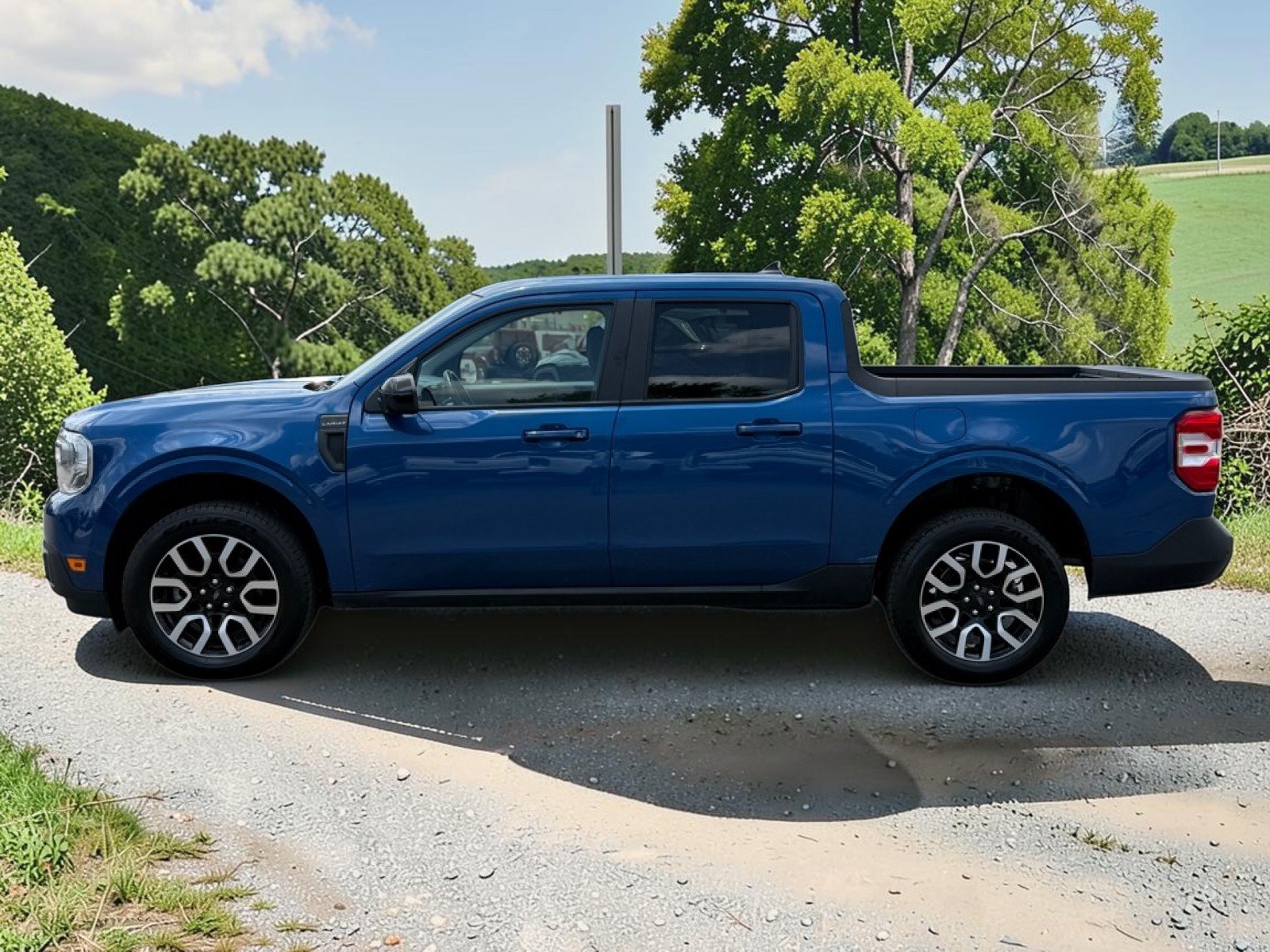 Used 2024 Ford Maverick Lariat FWD image 5
