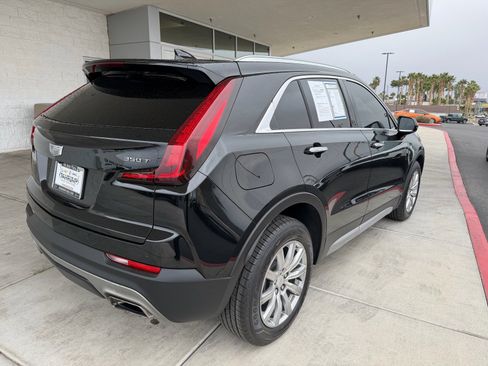 Used 2020 Cadillac XT4 Premium Luxury w/ Cold Weather Package image 3