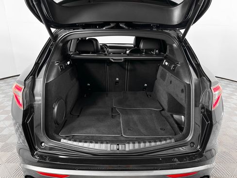 Used 2024 Alfa Romeo Stelvio Ti image 33