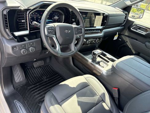 New 2026 Chevrolet Silverado 1500 RST w/ All Star Edition Plus AWD/4WD image 10