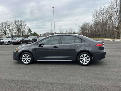 Used 2025 Toyota Corolla LE w/ Convenience Package image 22