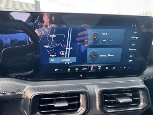 Used 2024 Ford Mustang Dark Horse image 17